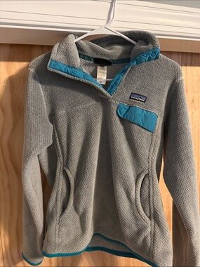 Patagonia women’s Re-Tool Snap-T fleece jacket